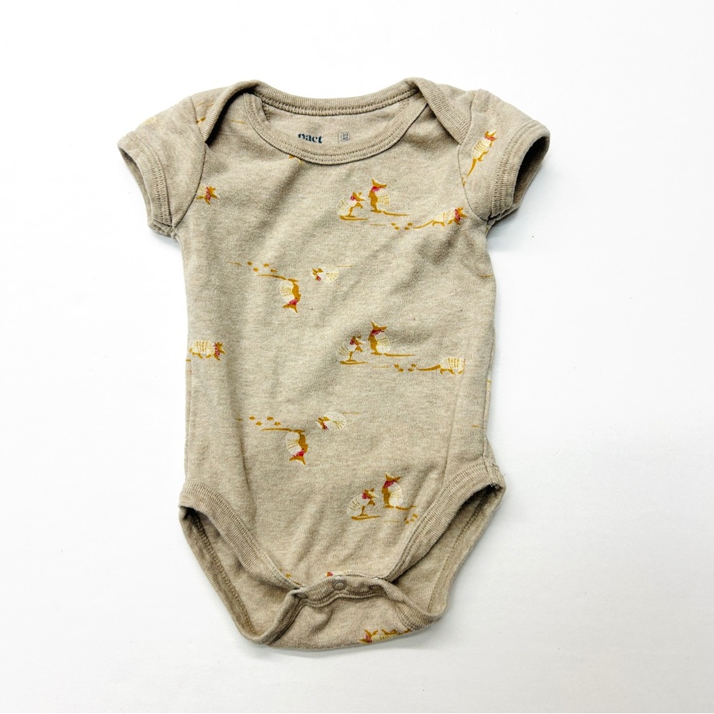 Pact Organic Neutral Tan Kids One Piece Bodysuit Onesie Armadillo Print
